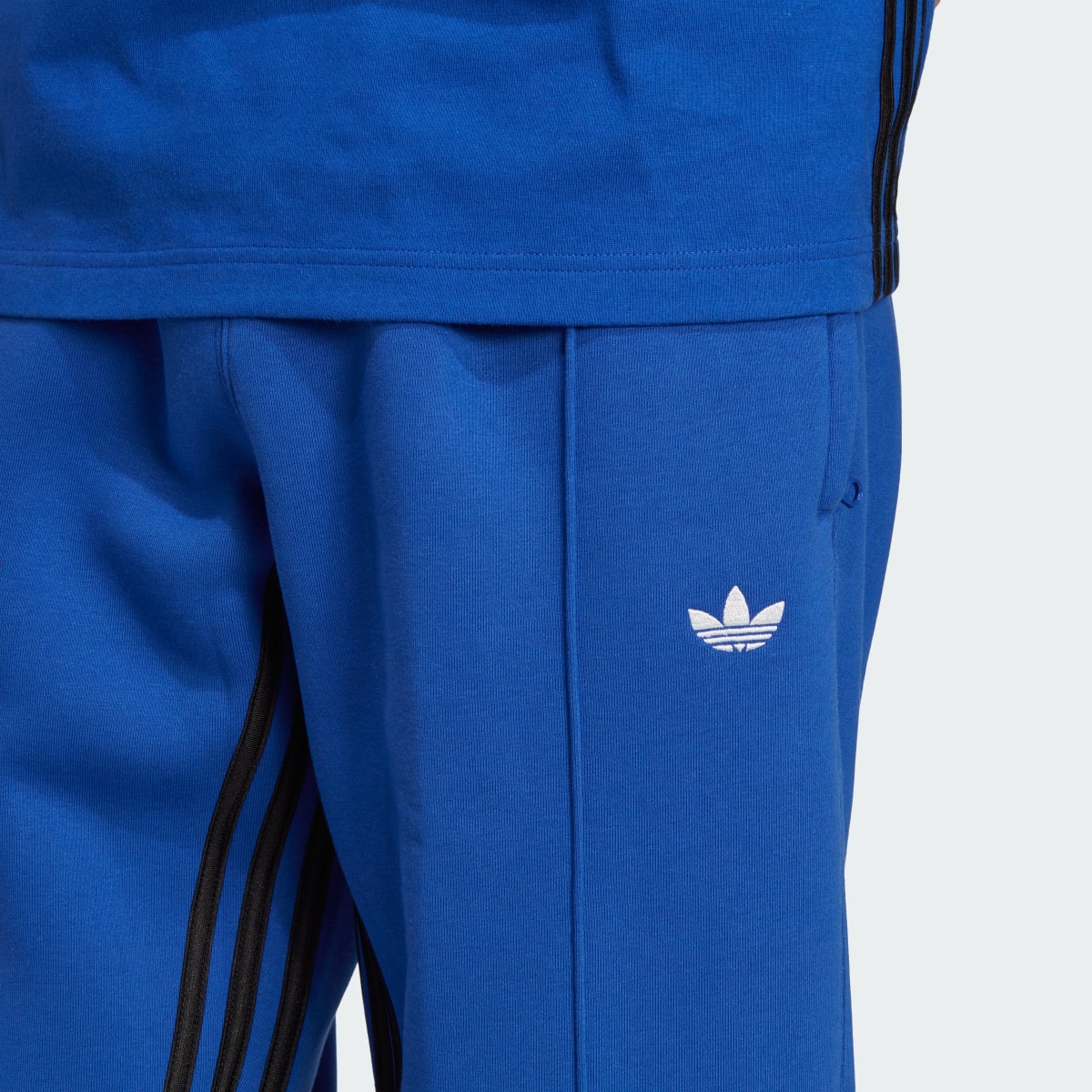 Adidas Rekive Jogginghose. 5