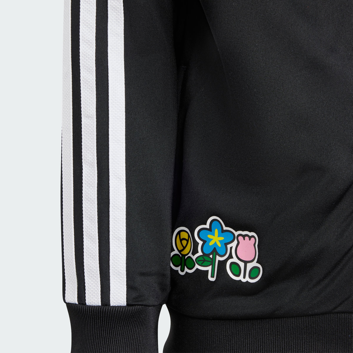 Adidas Originals x Hello Kitty SST Set. 6