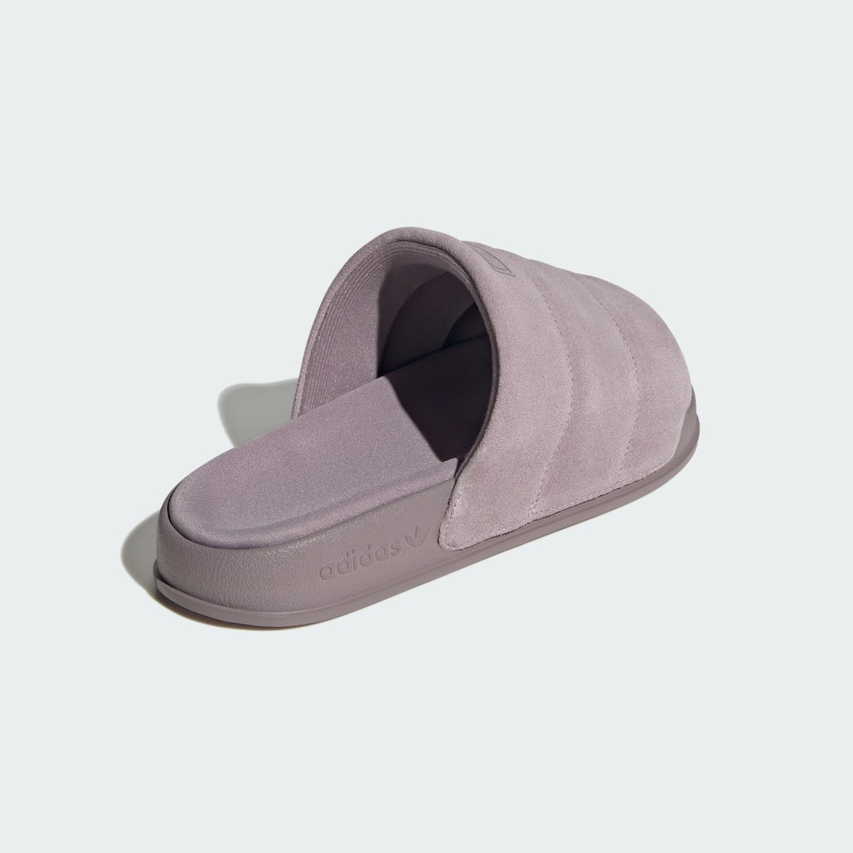 Adidas Adilette Essential Slides. 6