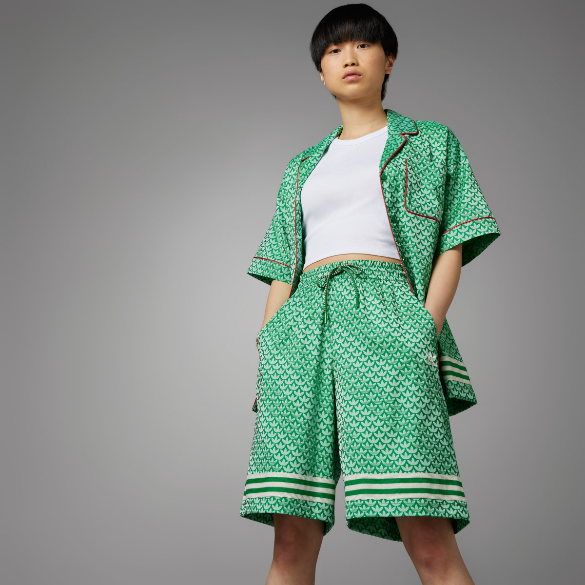 Adidas Short satin Adicolor 70s. 9