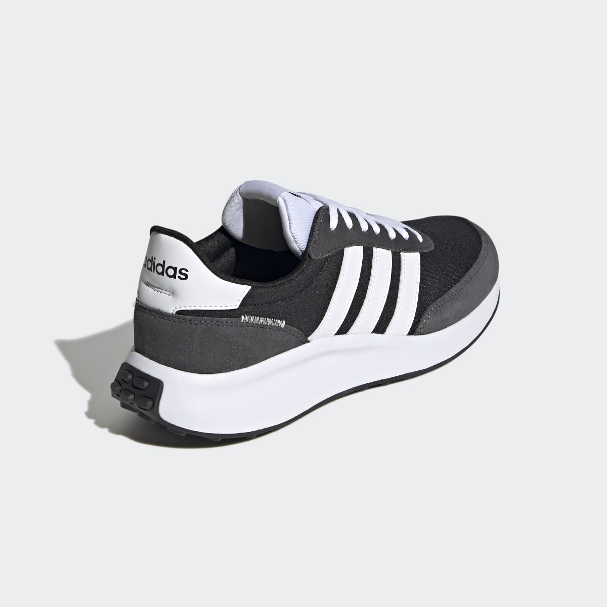 Adidas Run 70s Lifestyle Koşu Ayakkabısı. 6