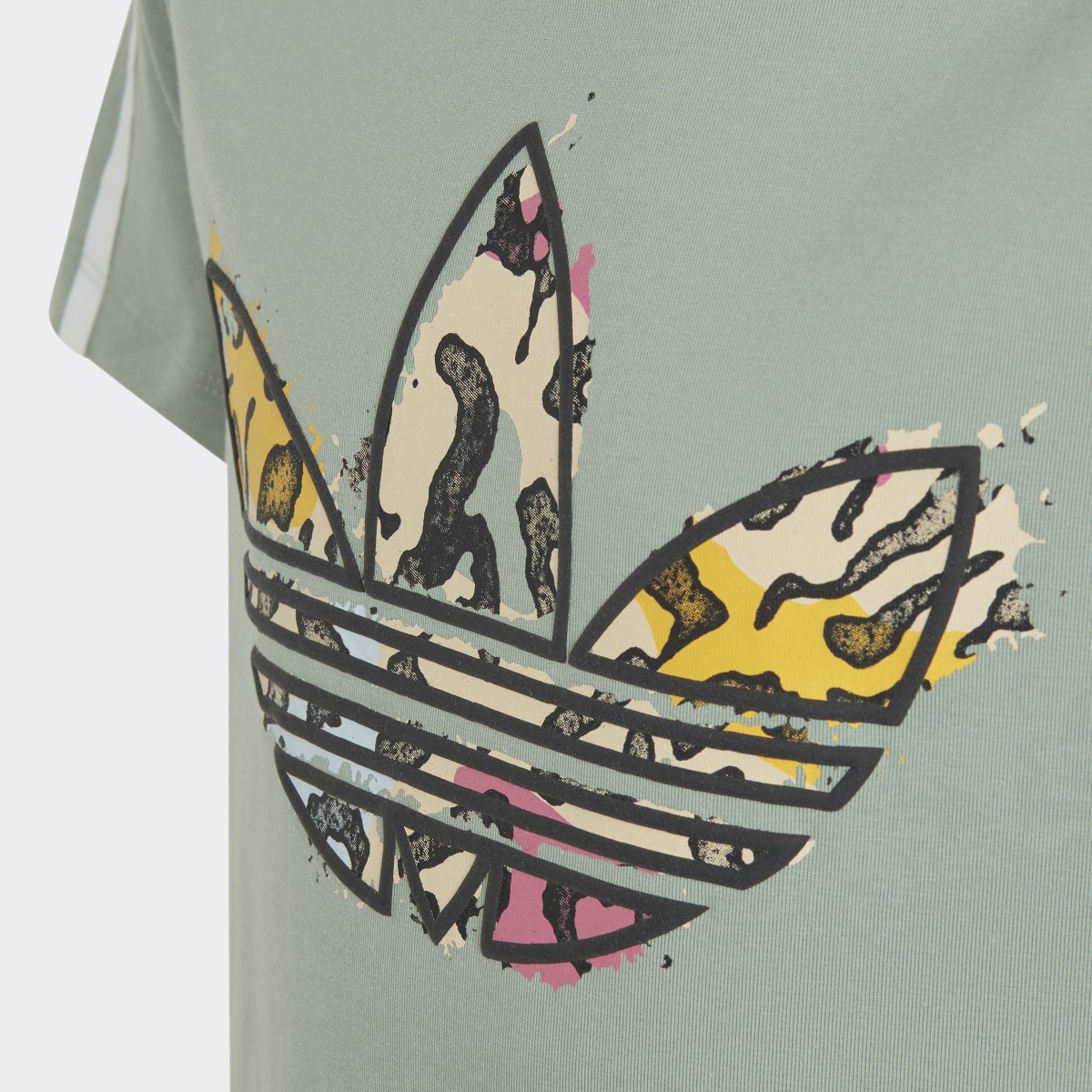 Adidas Animal Print T-Shirt-Kleid. 5