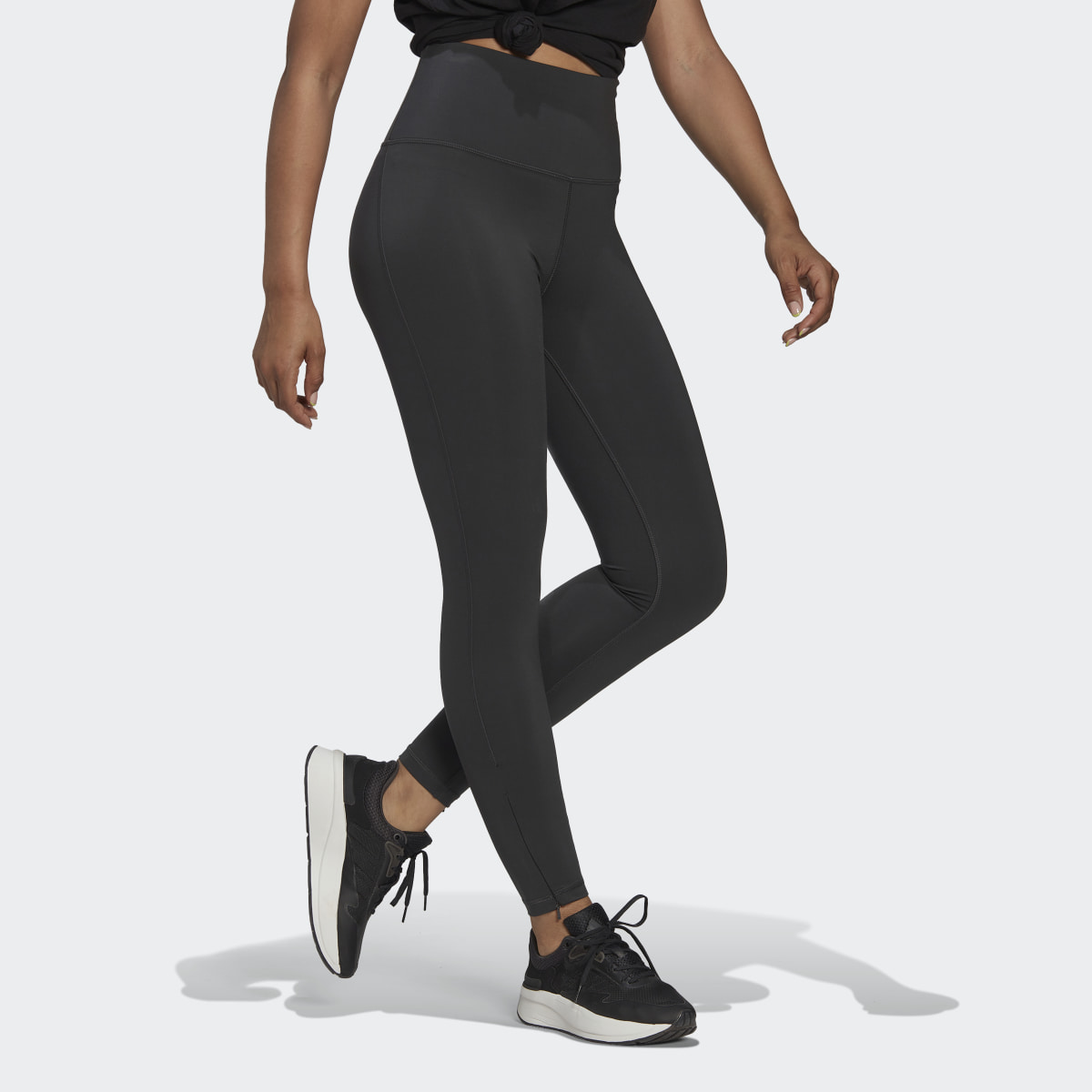 Adidas Leggings. 4