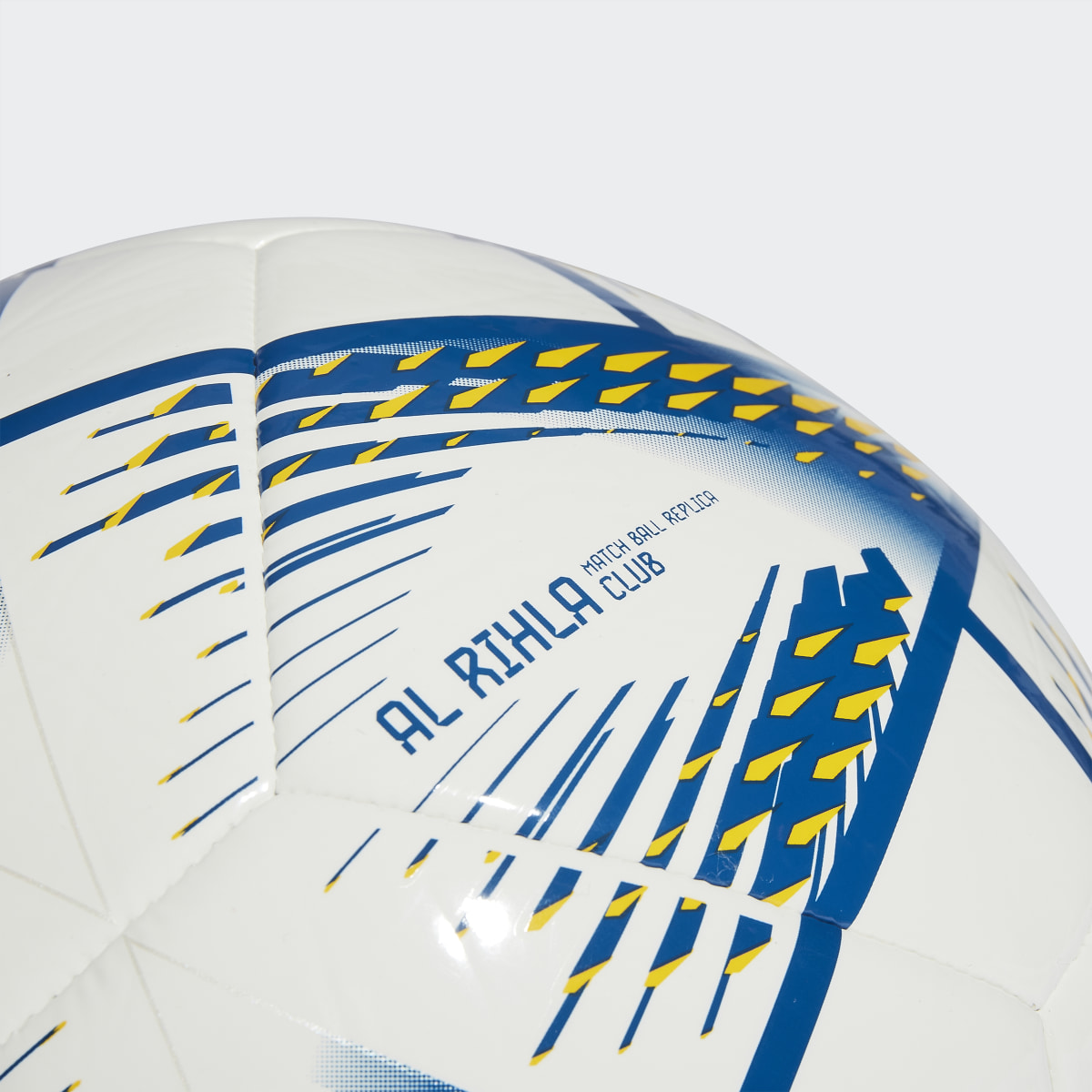 Adidas Al Rihla Schweden Club Ball. 4