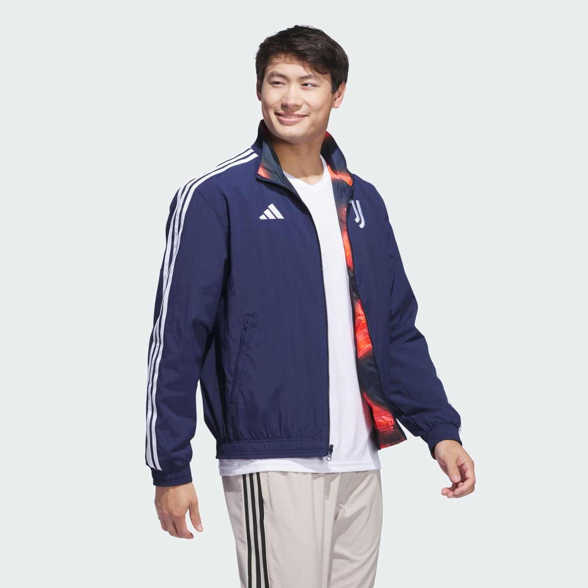 Adidas Juventus Anthem Jacket. 5