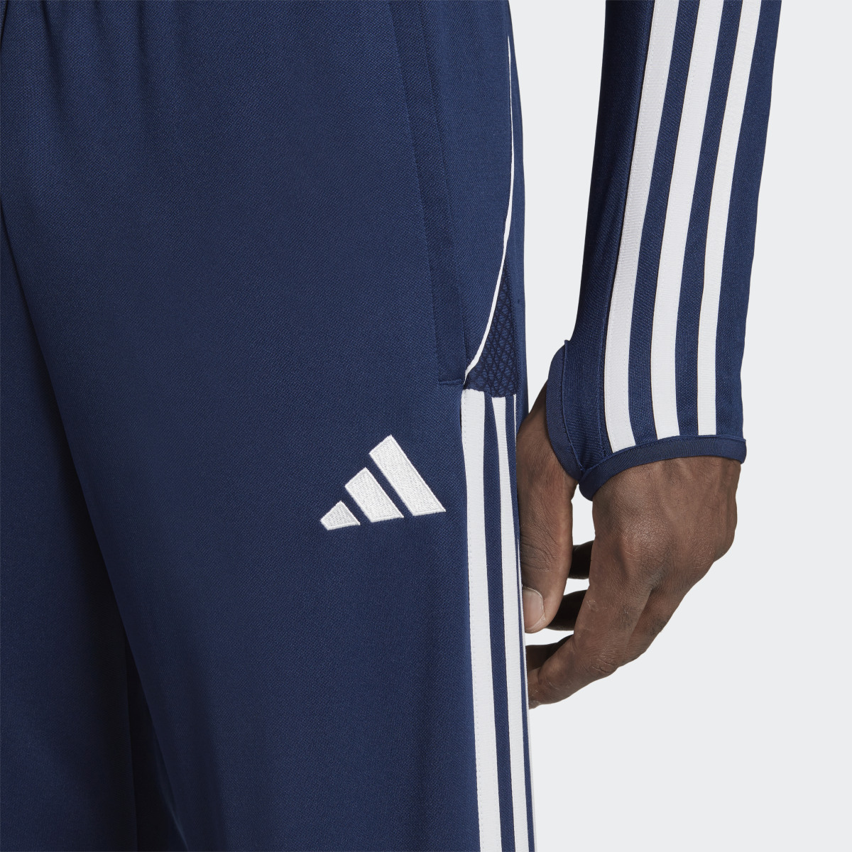 Adidas Pantalón entrenamiento Tiro 23 League. 6