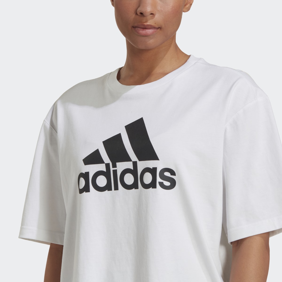 Adidas Camiseta Future Icons Badge of Sport. 6