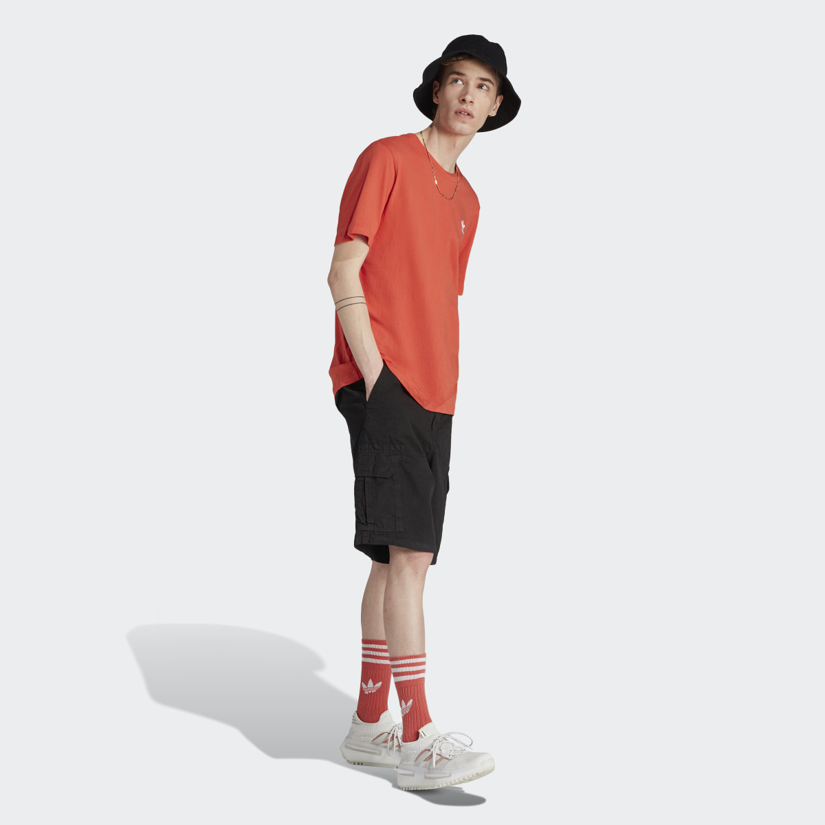 Adidas Trefoil Essentials Tişört. 4
