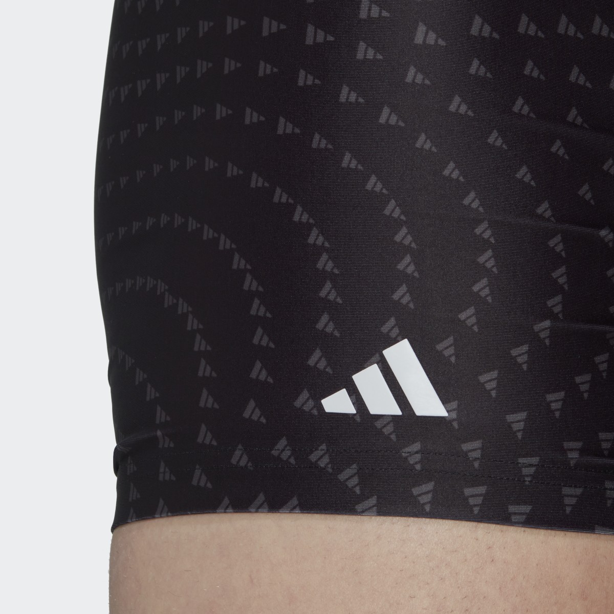 Adidas Allover Graphic Boxer-Badehose. 5
