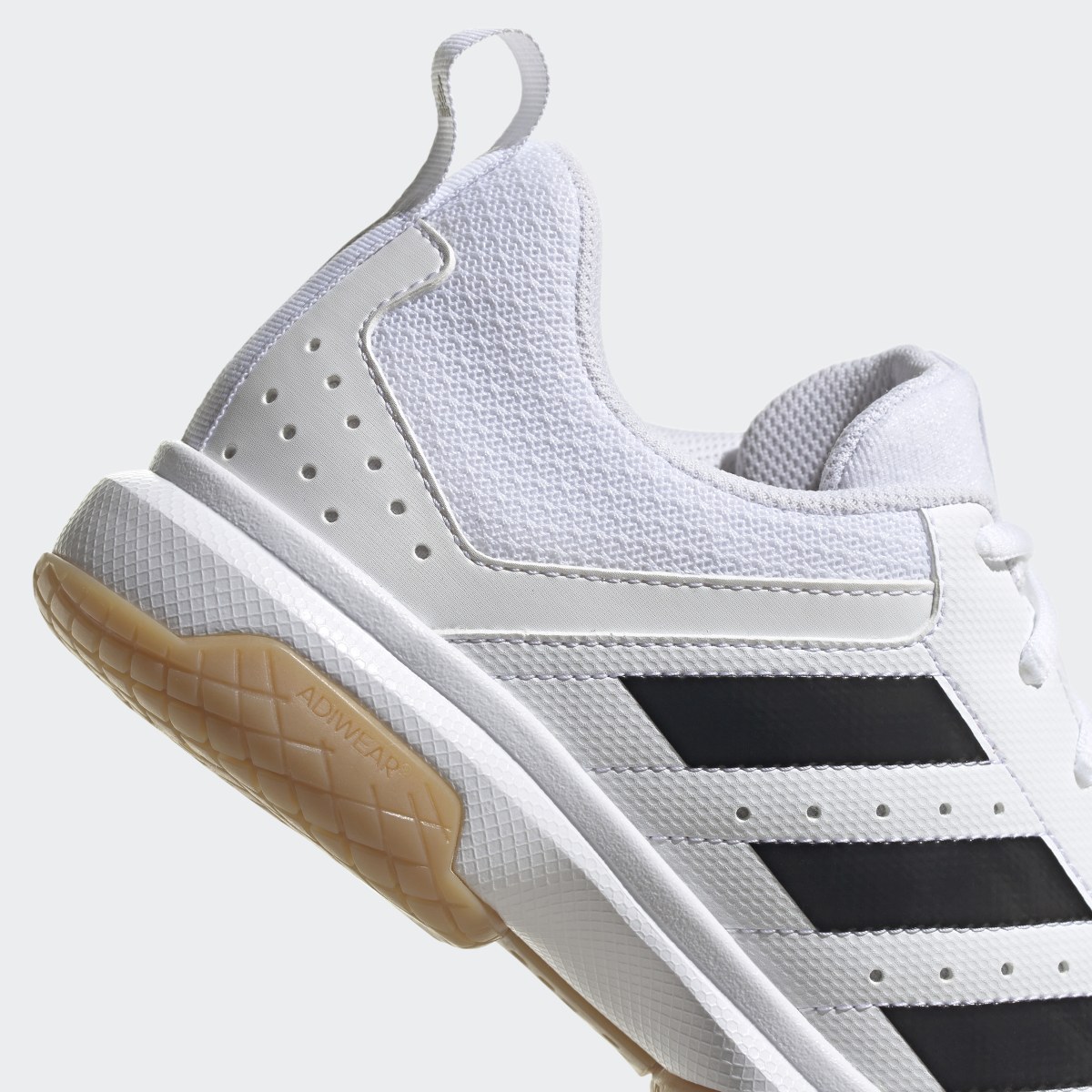 Adidas Sapatilhas Ligra 7 – Pavilhão. 12