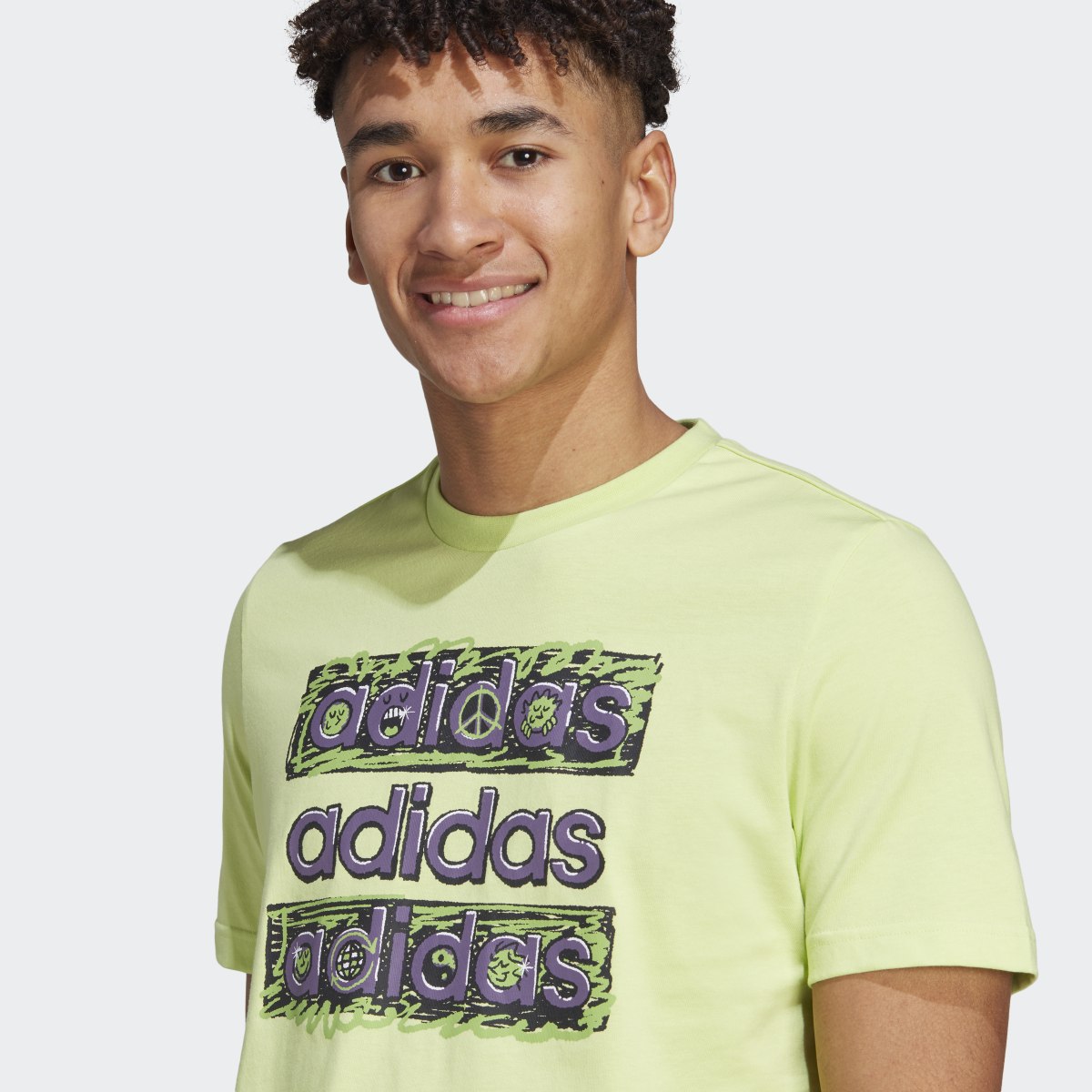 Adidas Playera Sportswear Dream Doodle Multi. 6