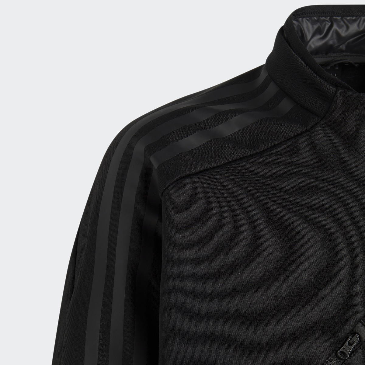 Adidas Tiro Suit Up Trainingsjacke. 5