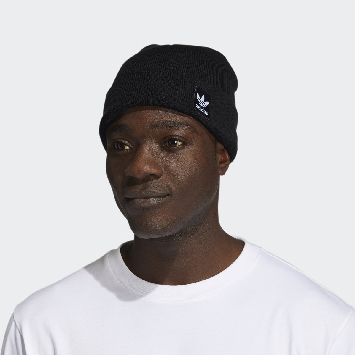 Adidas Grove Beanie. 4