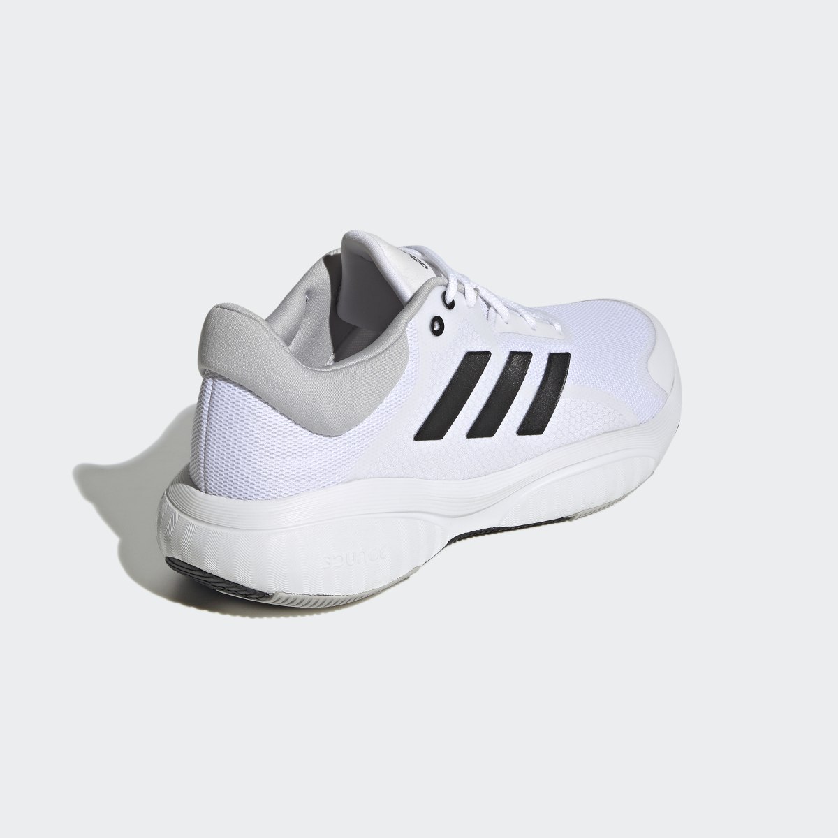 Adidas RESPONSE SHOES. 6