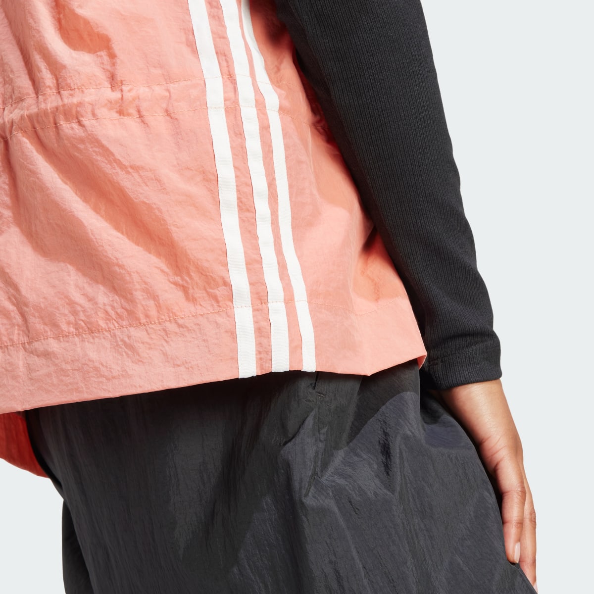 Adidas Veste sans manches. 7