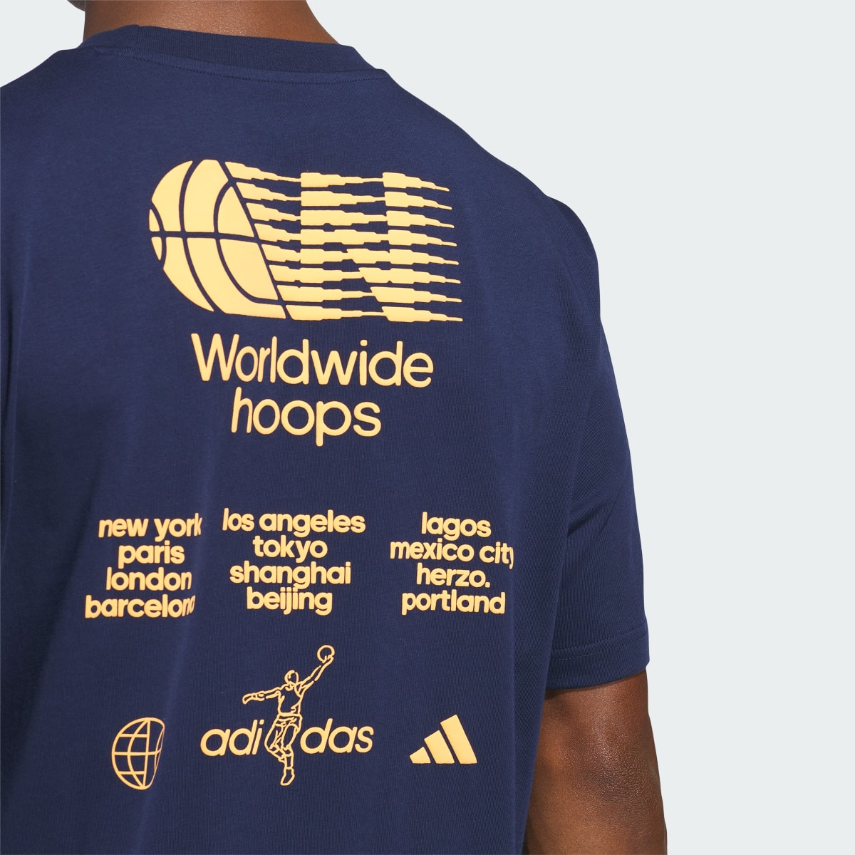 Adidas Playera Estampada Worldwide Hoops City. 7