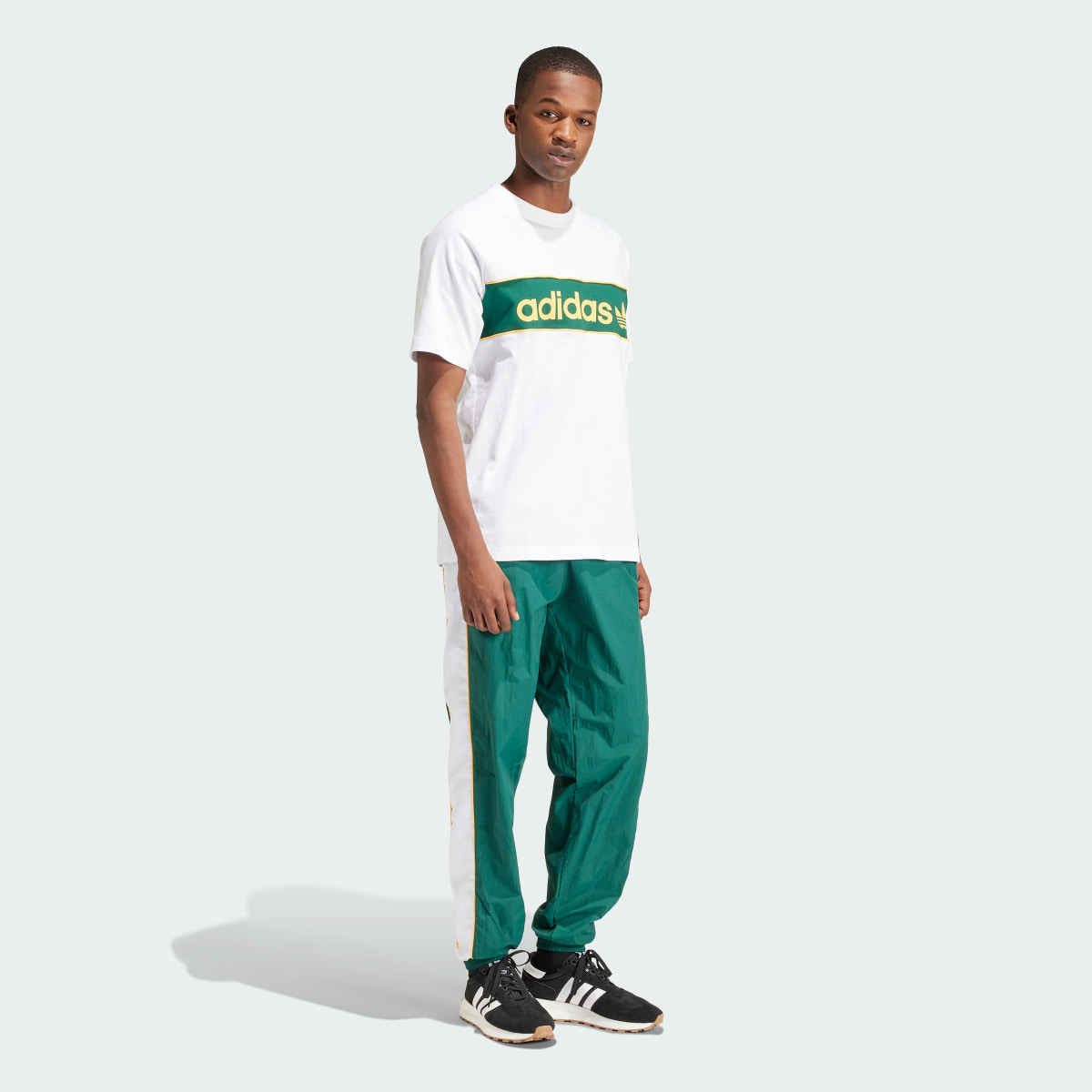 Adidas Archive T-Shirt. 4