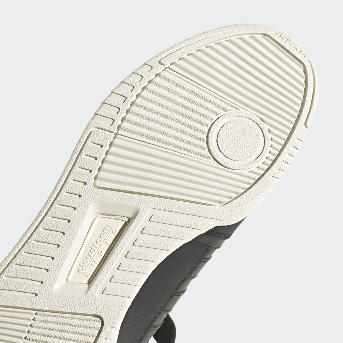 Adidas Postmove Mid Classic Shoes. 8