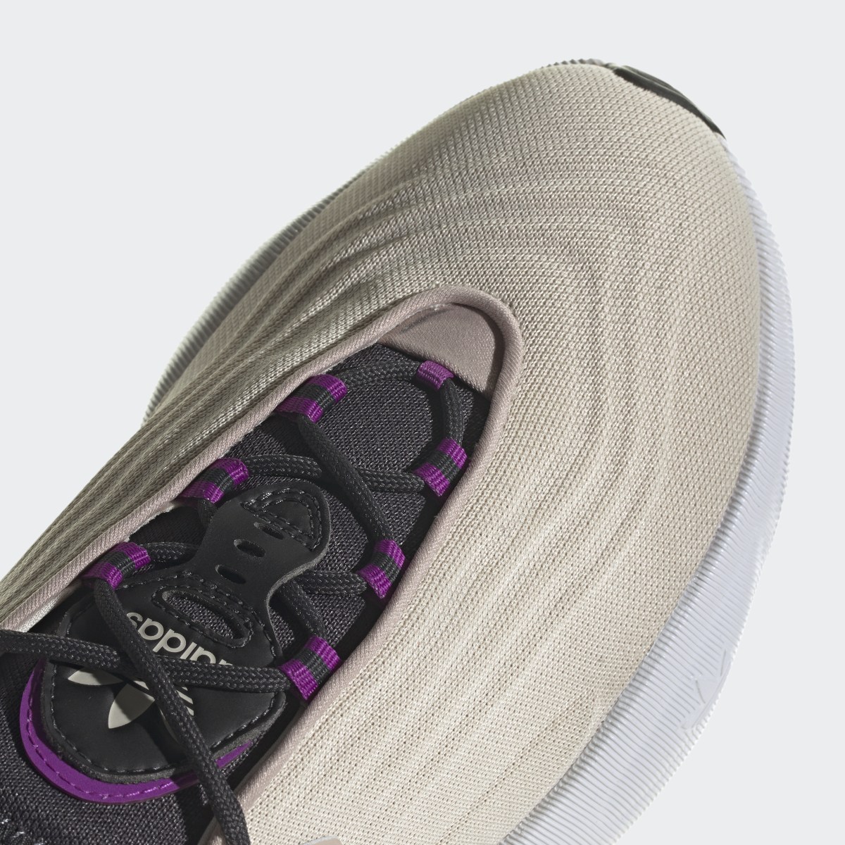 Adidas Adifom SLTN Ayakkabı. 9