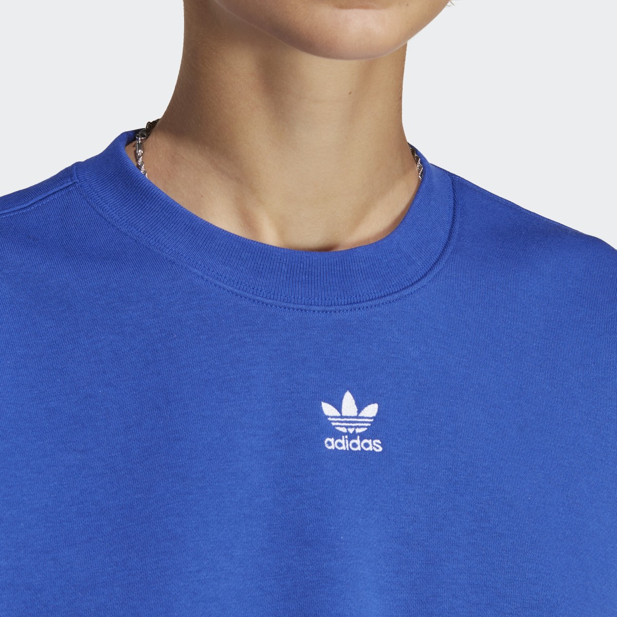 Adidas Adicolor Essentials Crew Sweatshirt. 6