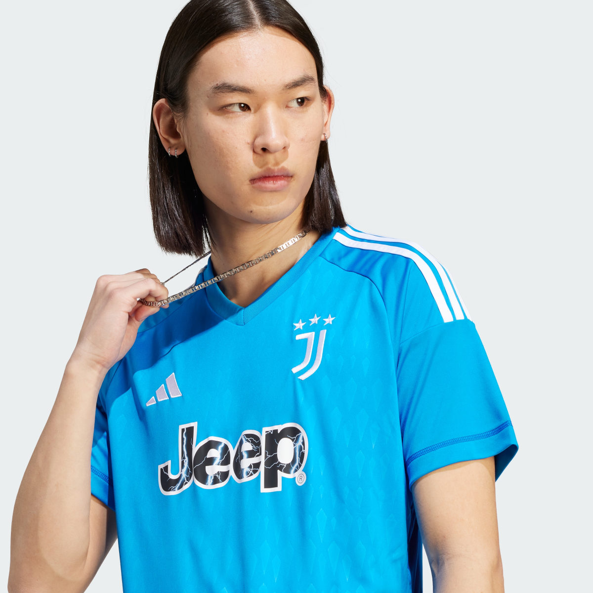 Adidas Juventus Condivo 22 Goalkeeper Jersey. 7
