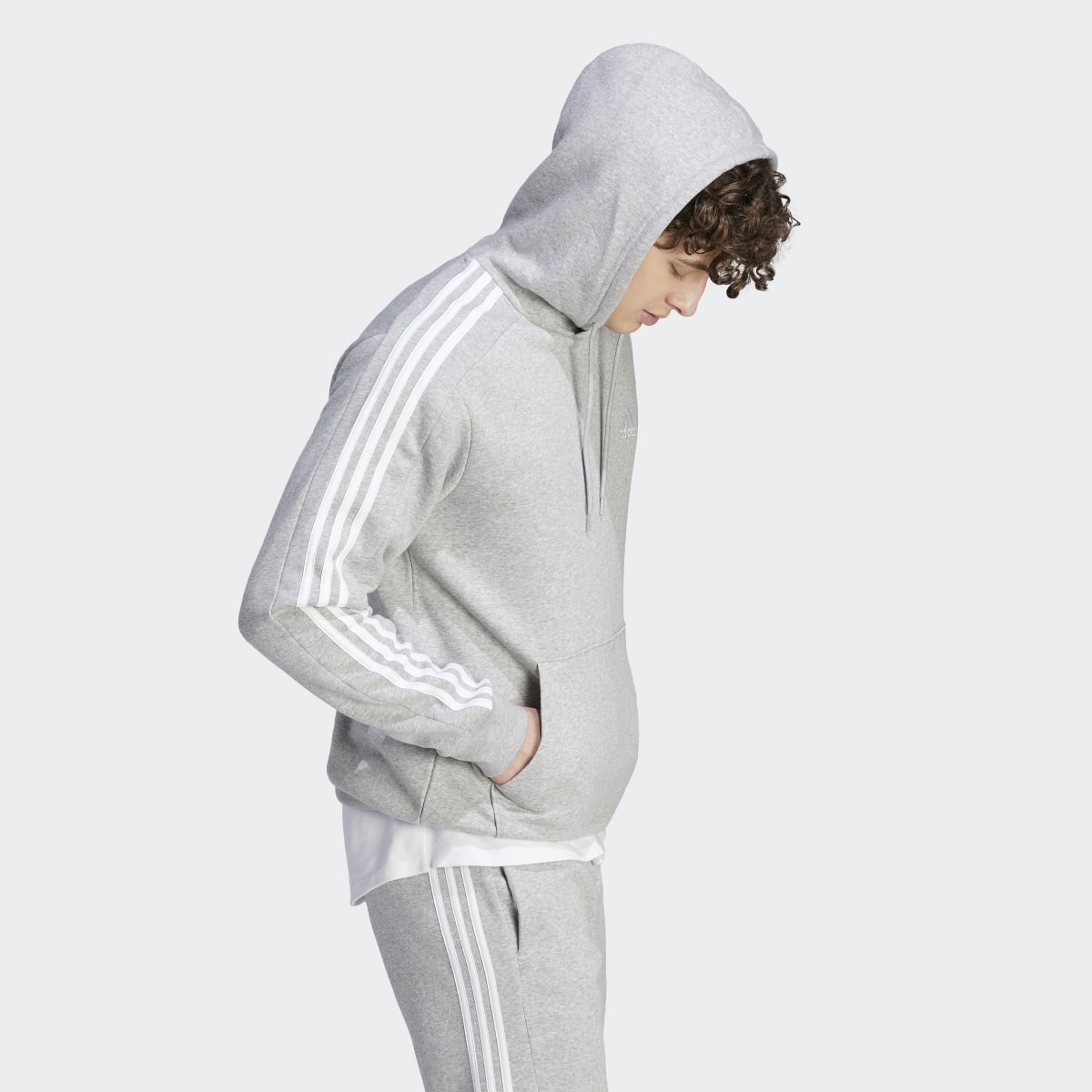 Adidas Hoodie Essentials Fleece 3-Stripes. 4