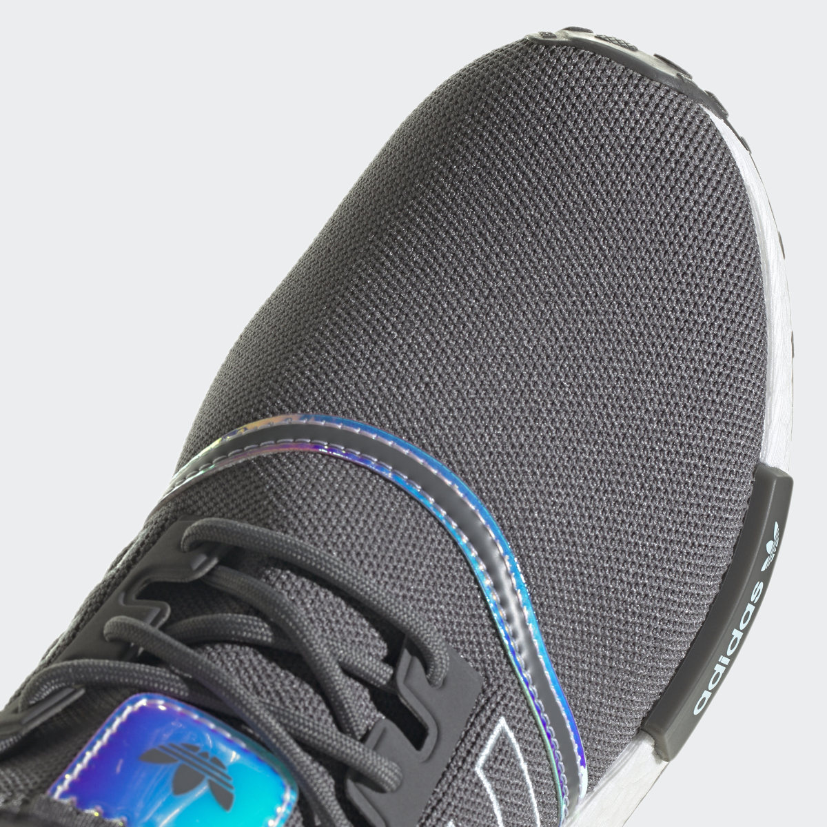 Adidas Zapatilla NMD_R1. 10