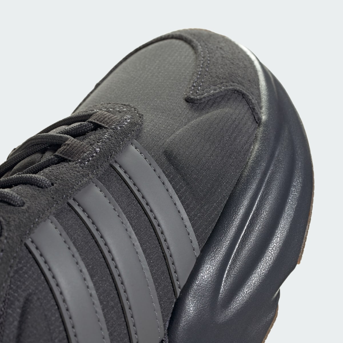 Adidas Ozelle Schuh. 10