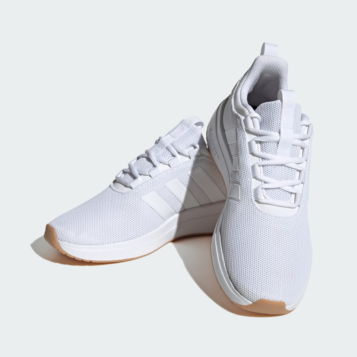 Adidas Chaussure Racer TR23. 5