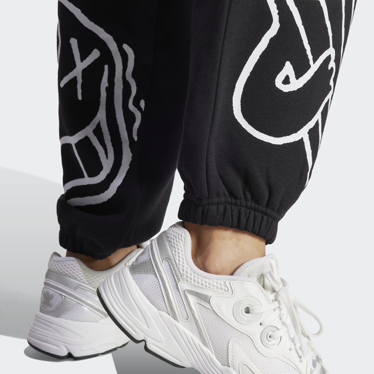 Adidas Pantalon sportswear adidas Originals x André Saraiva. 7