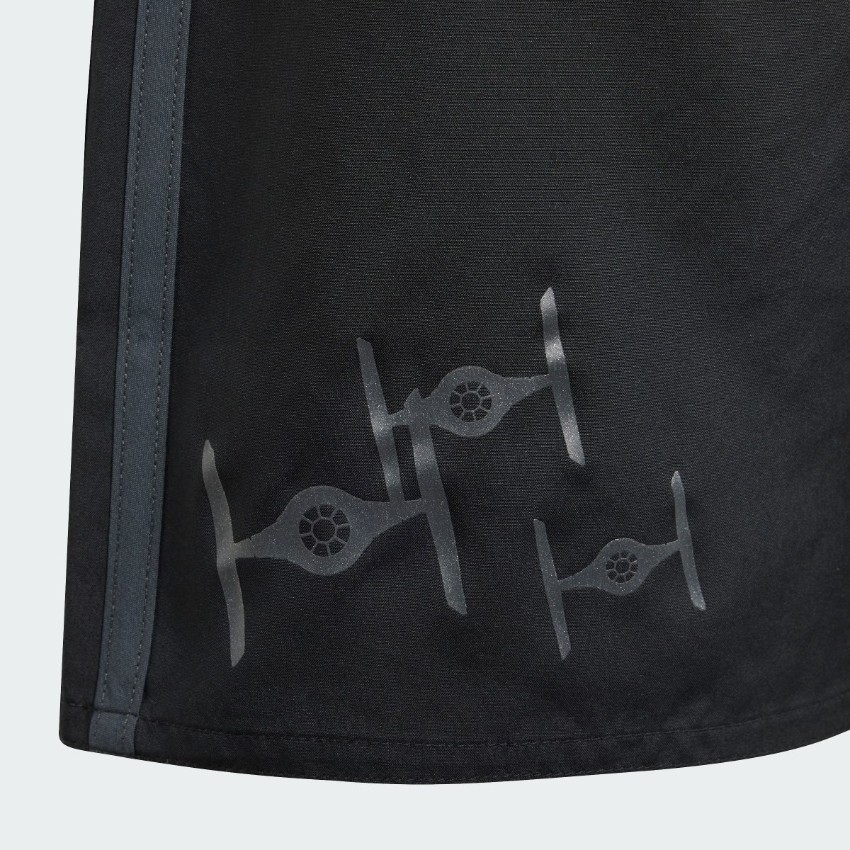 Adidas x Star Wars Badeshorts. 4