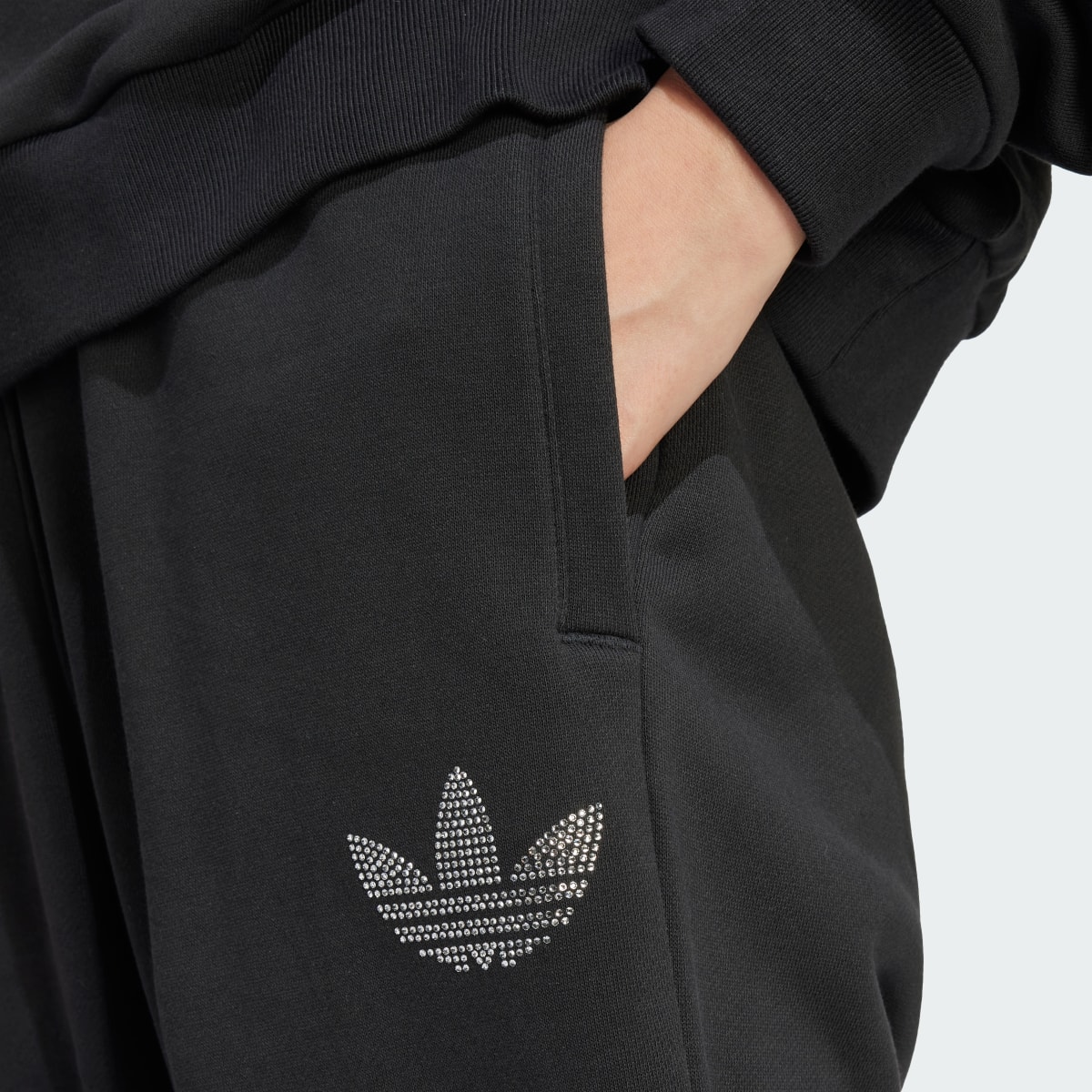 Adidas Pantalón Embellished. 5