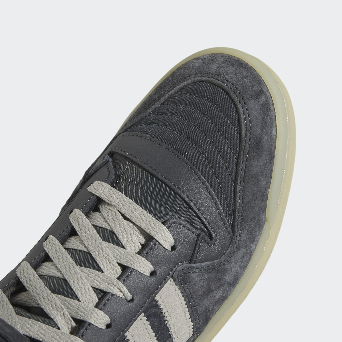 Adidas Chaussure Forum Mid. 9