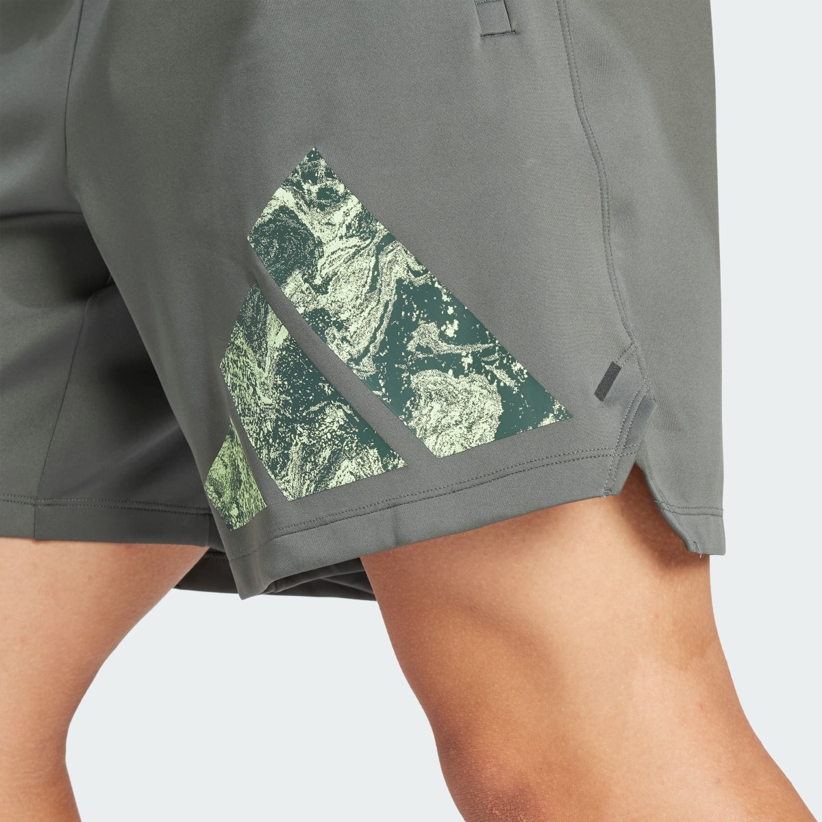 Adidas Workout Logo Knit Shorts. 5