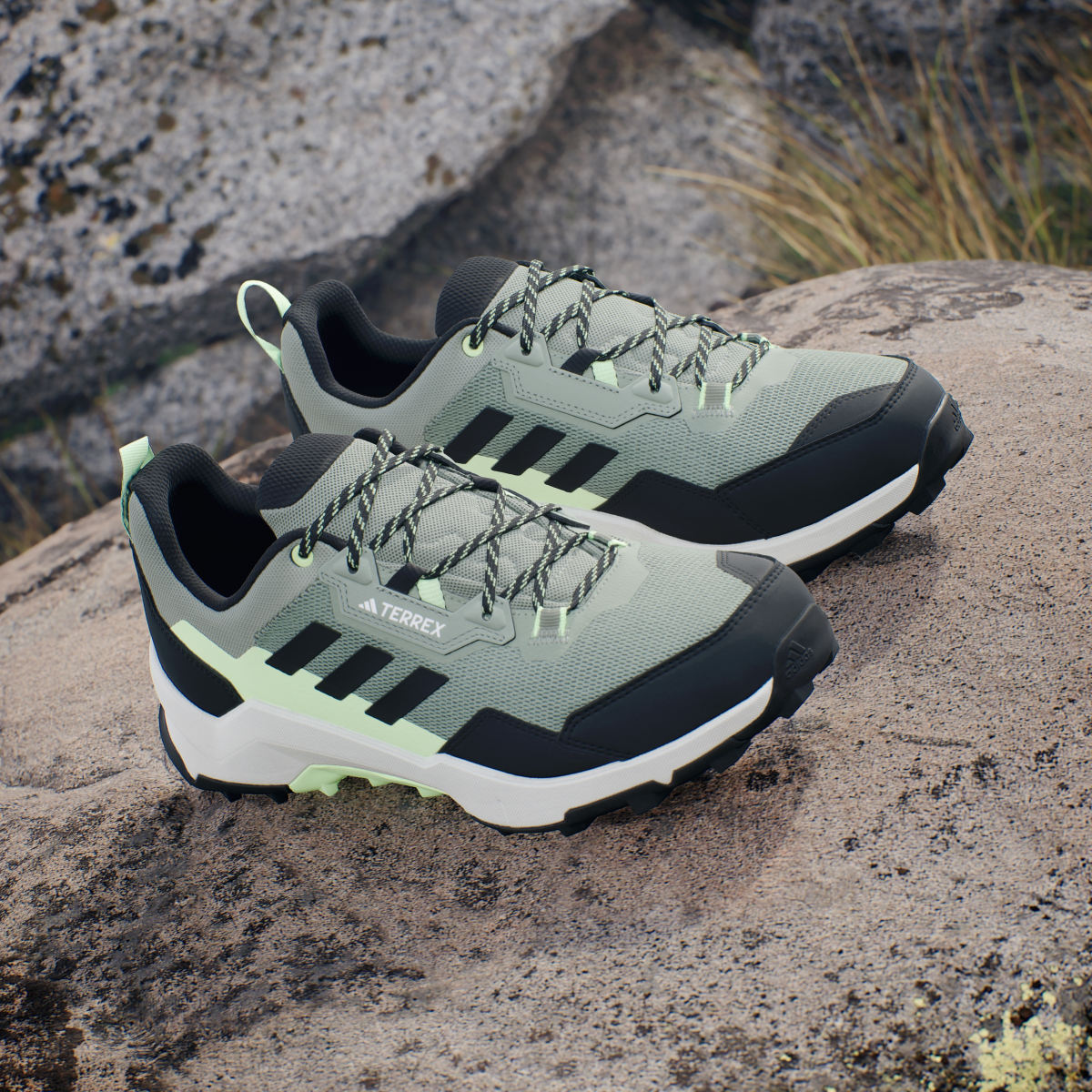 Adidas Scarpe da hiking Terrex AX4. 5