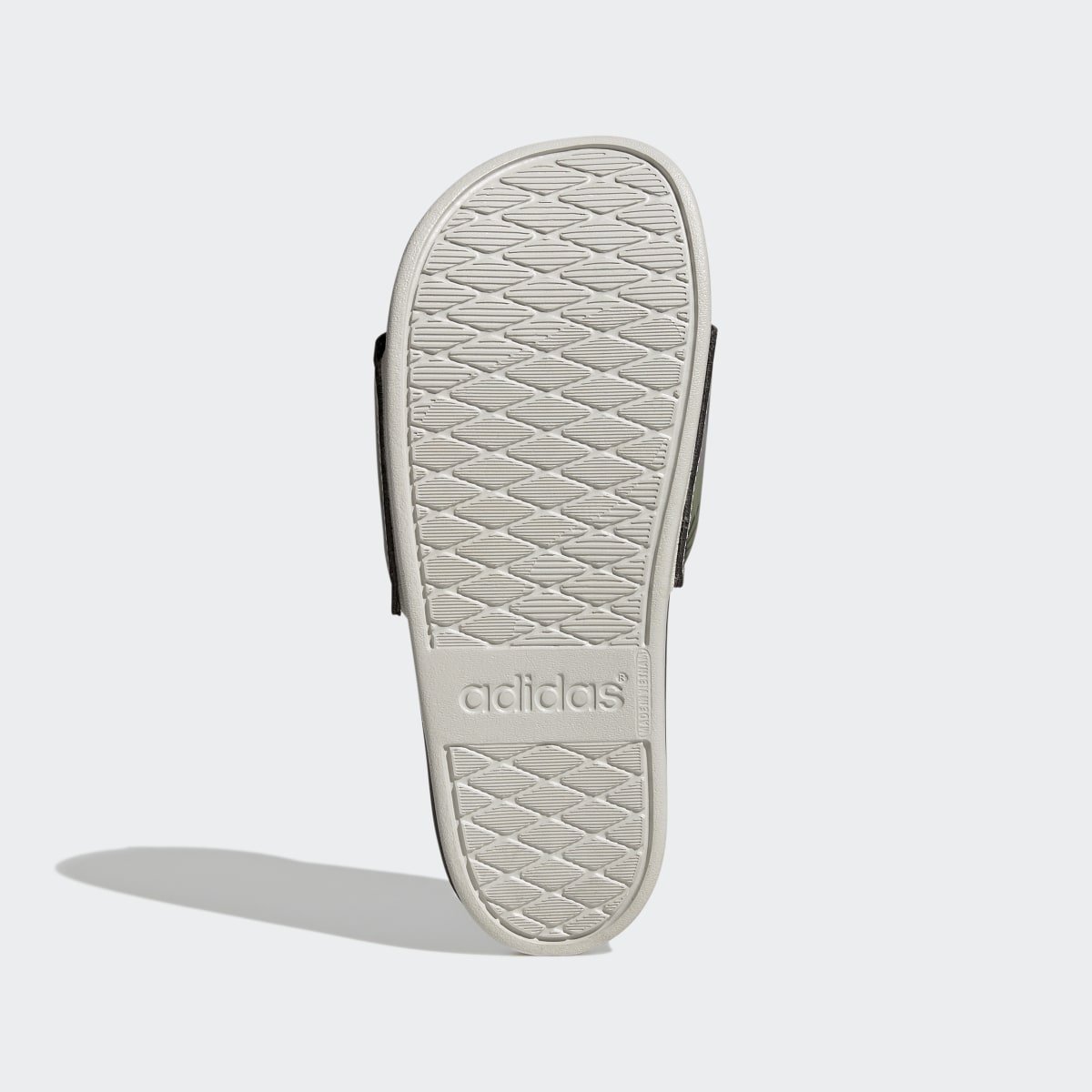 Adidas Chancla Adilette Comfort. 4