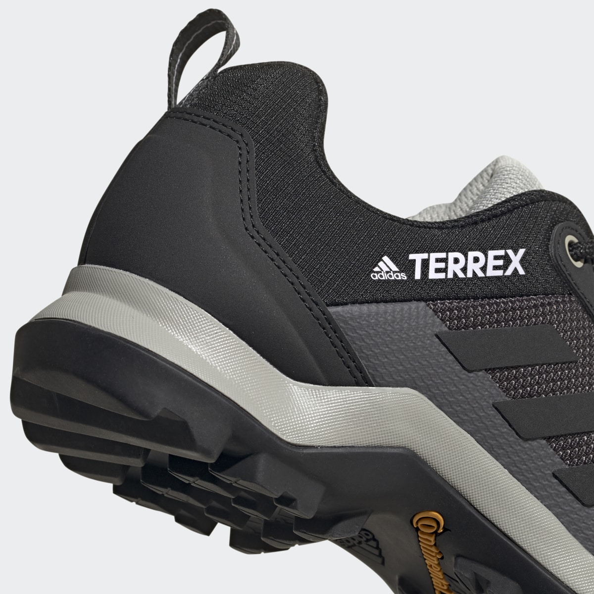 Adidas Scarpe da hiking Terrex AX3. 12