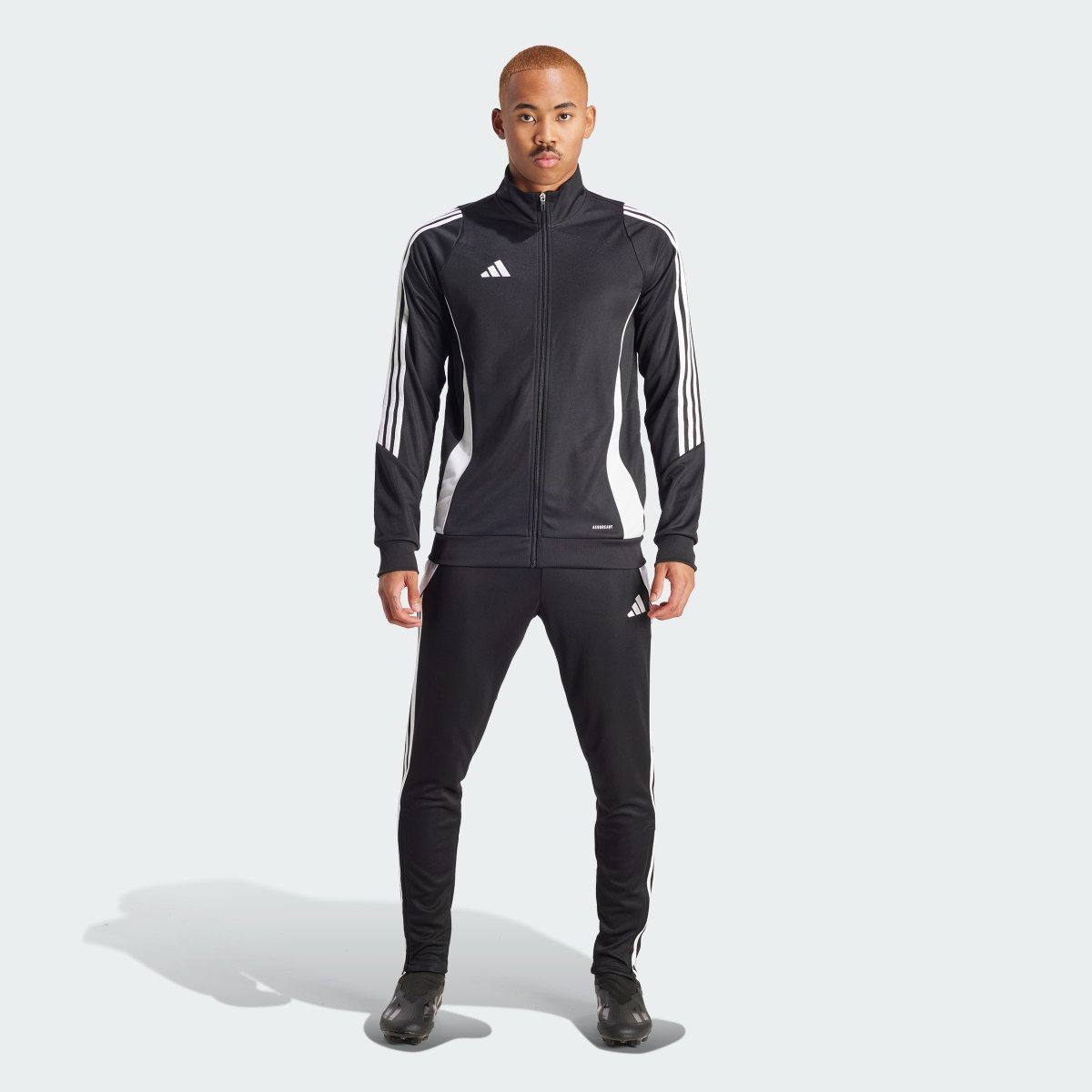 Adidas Chaqueta entrenamiento Tiro 24. 6