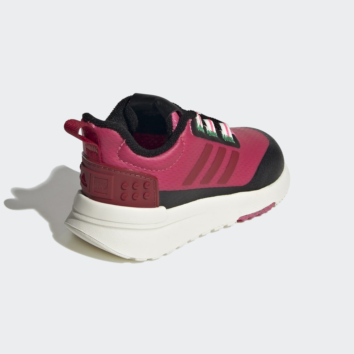 Adidas Zapatilla adidas Racer TR x LEGO®. 6 Adidas Zapatilla adidas Racer TR x LEGO®. 6