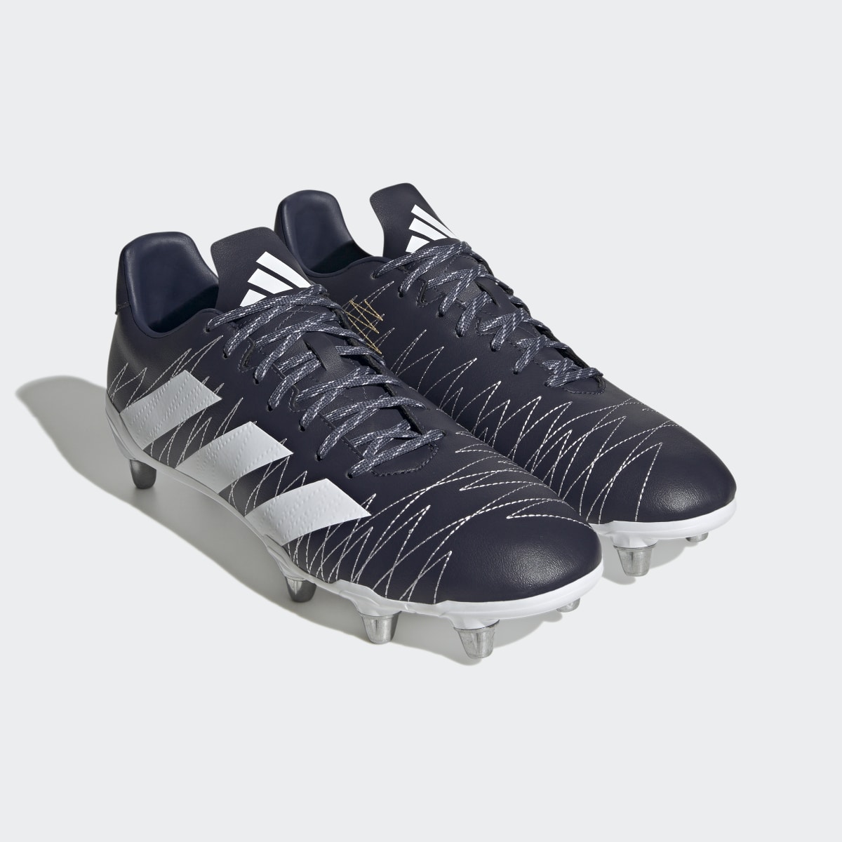 Adidas Botas Kakari – Piso Suave. 5