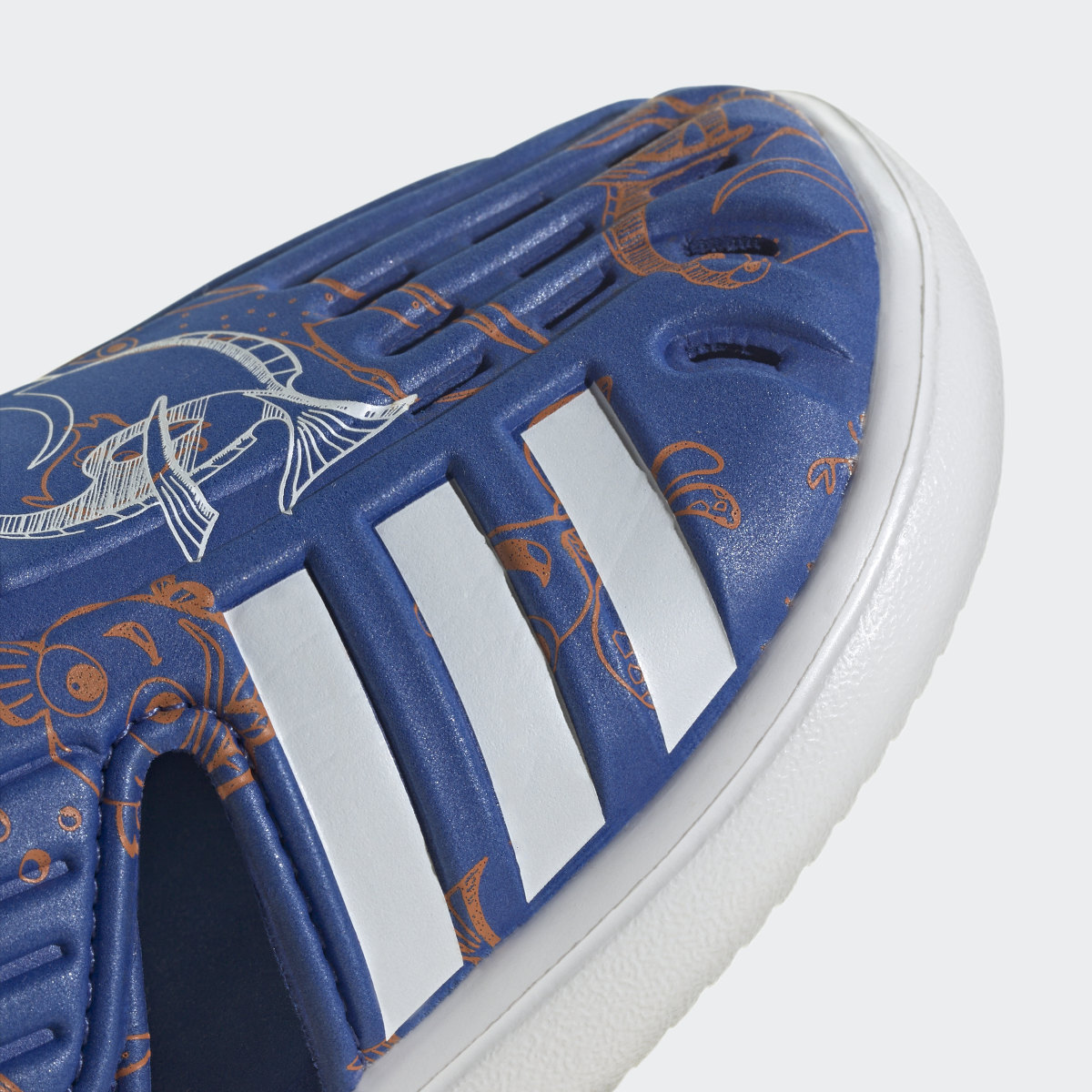 Adidas Finding Nemo and Dory Closed Toe Summer Water Sandals. 9