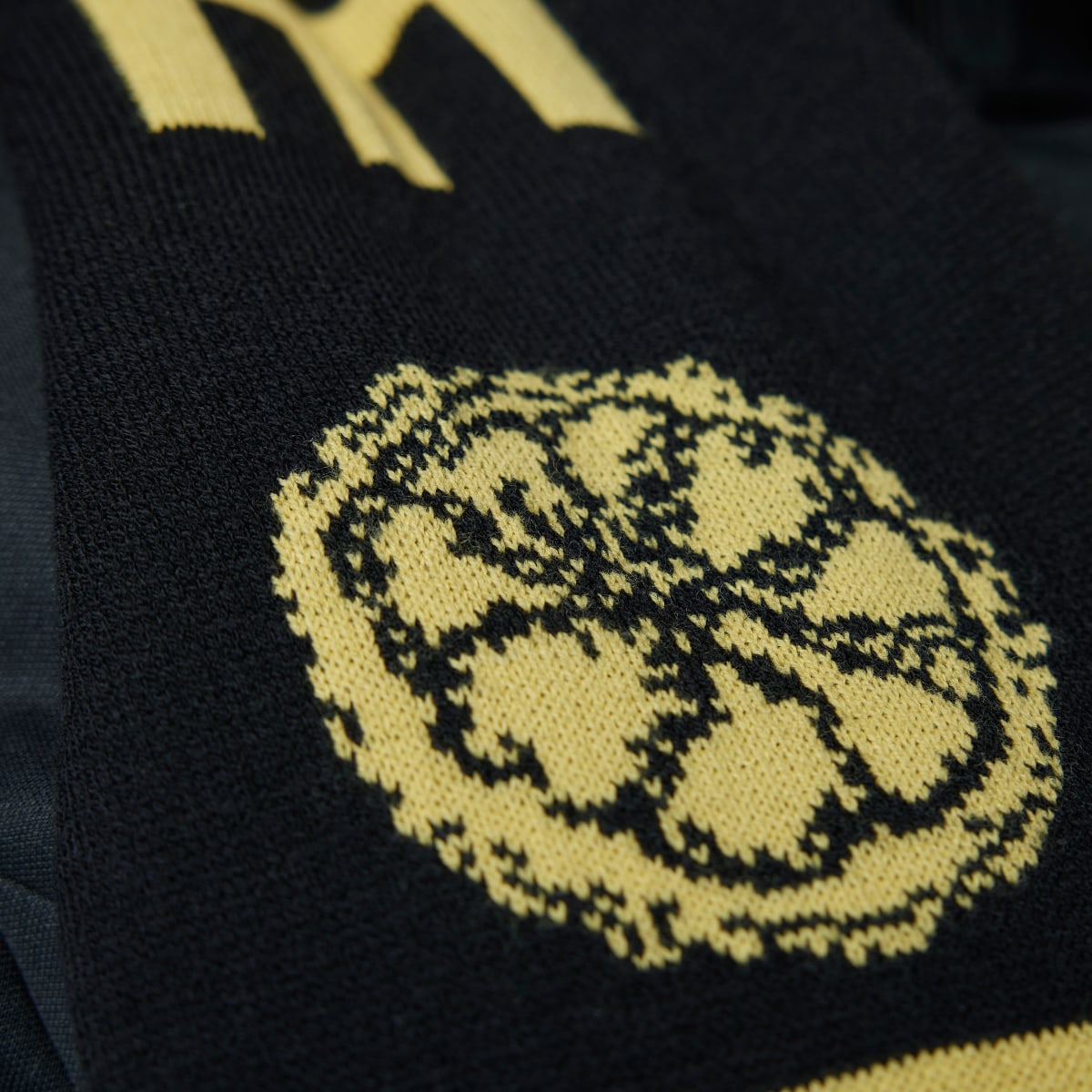 Adidas Bufanda Manchester United Stone Roses. 6 Adidas Bufanda Manchester United Stone Roses. 6