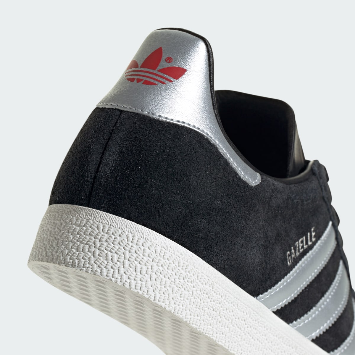 Adidas Chaussure Gazelle. 10