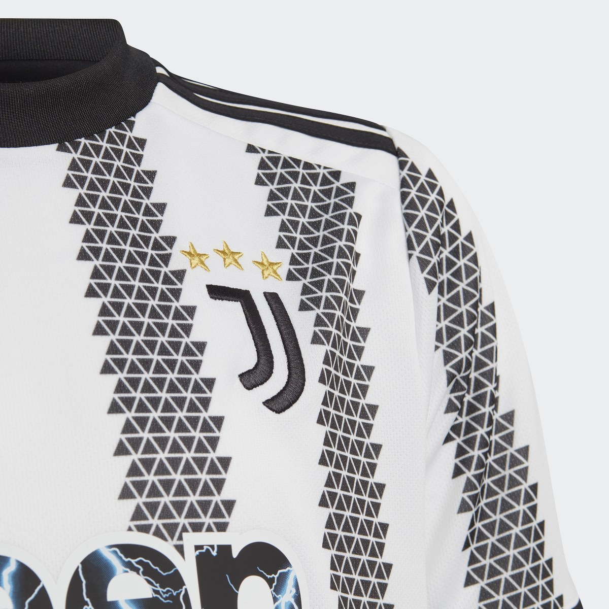 Adidas Camisola Principal 22/ 23 da Juventus. 4