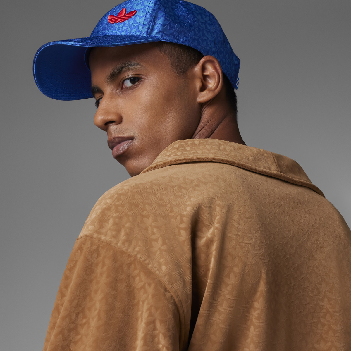 Adidas Sudadera Adicolor Heritage Now Funnel Velour. 4