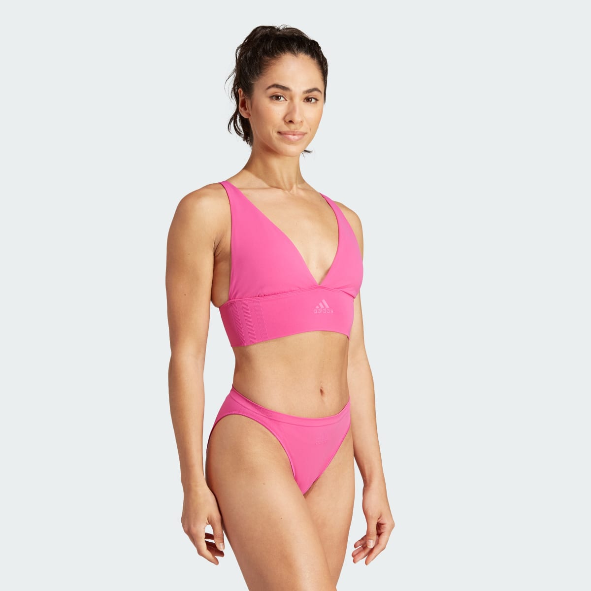 Adidas Active Seamless Micro Stretch Long Line Plunge Lounge Bra. 4