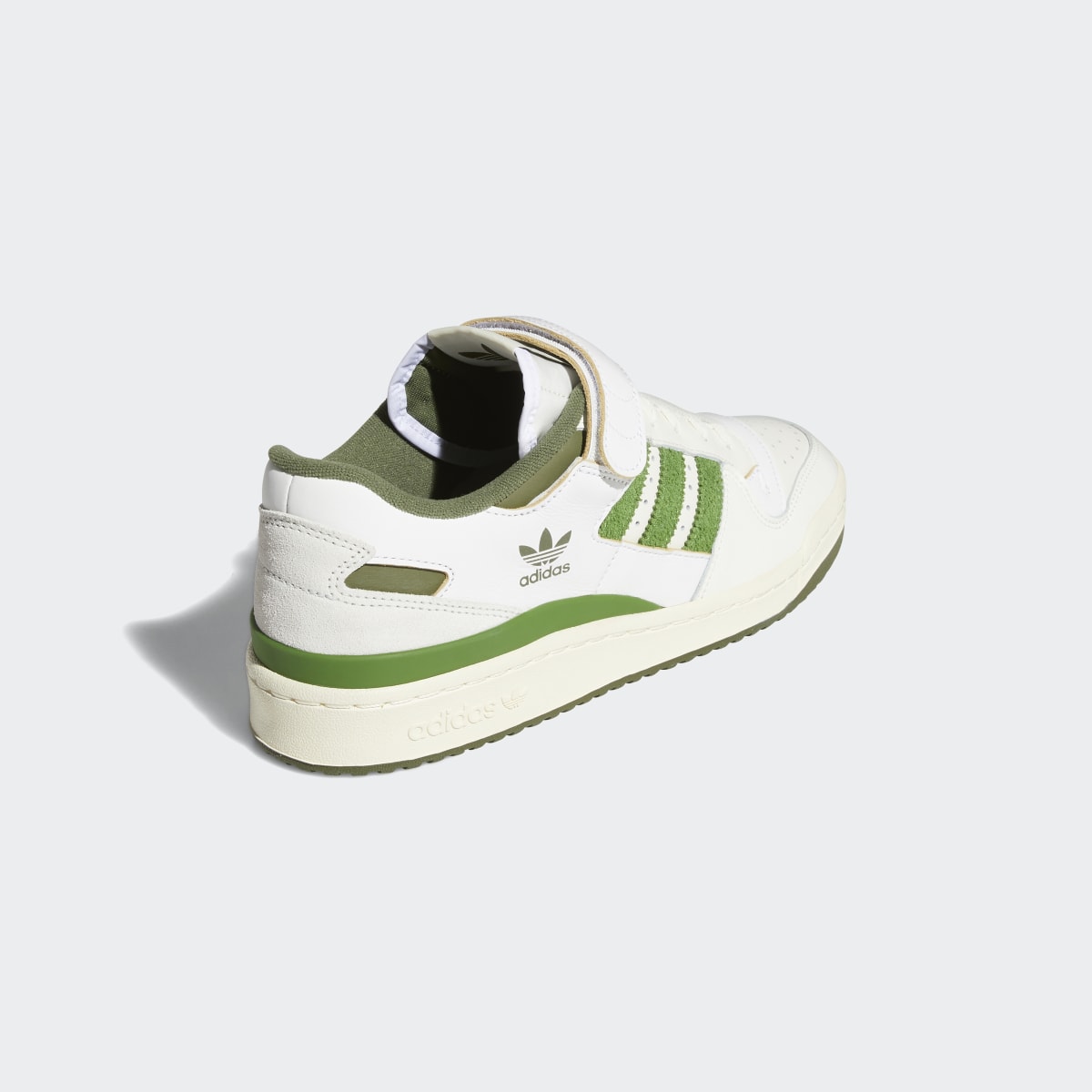 Adidas Forum 84 Low Shoes. 6