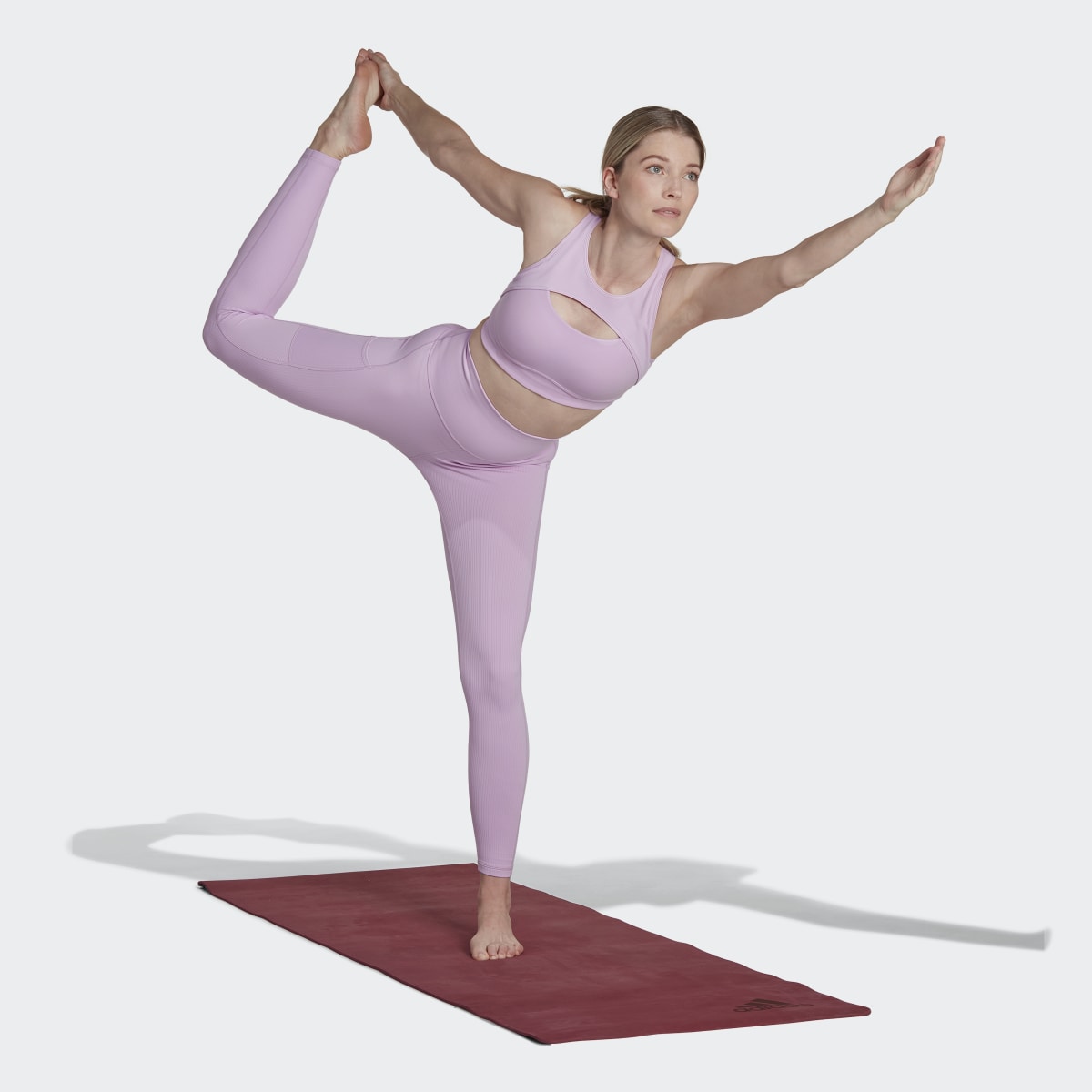 Adidas CoreFlow Studio Medium-Support Yoga Wind Sporcu Sütyeni. 4
