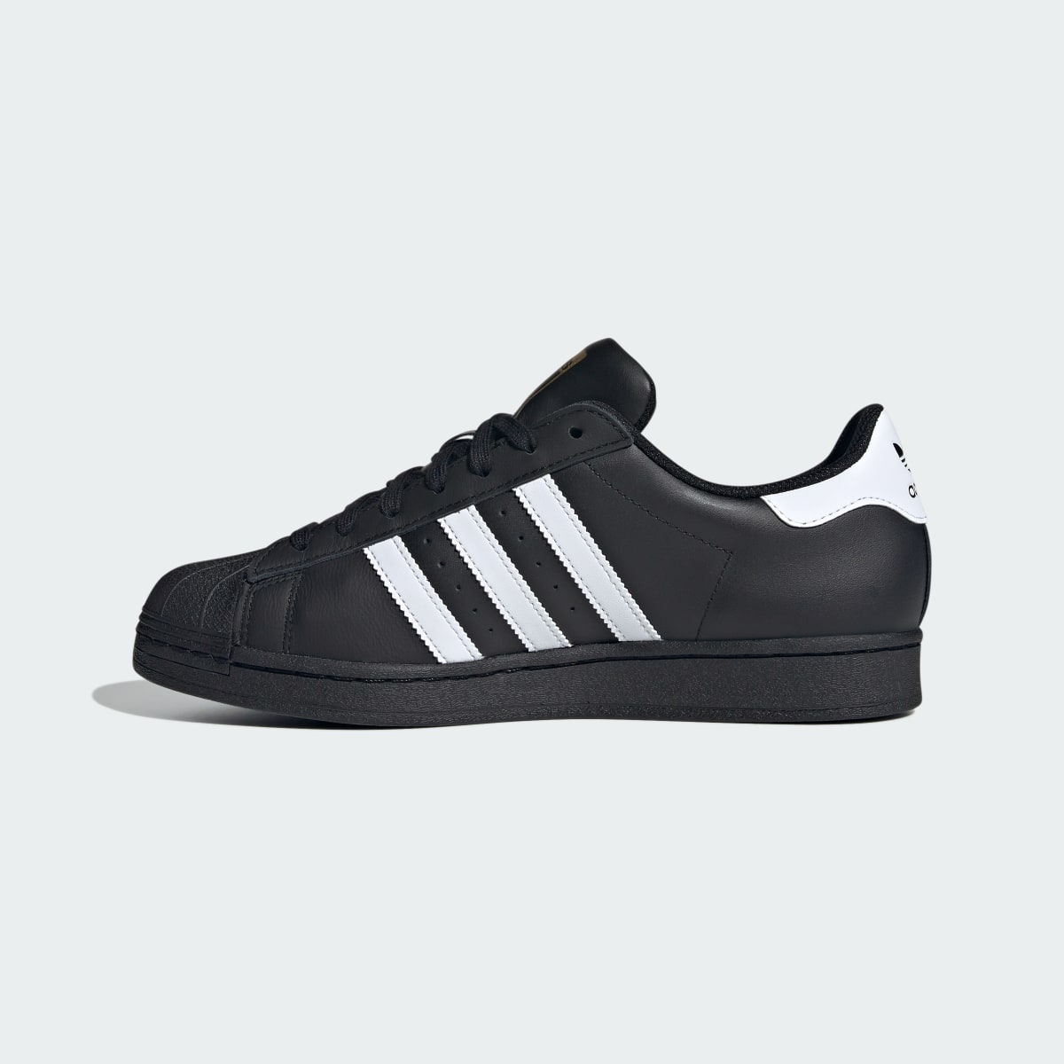 Adidas Chaussure Superstar. 10