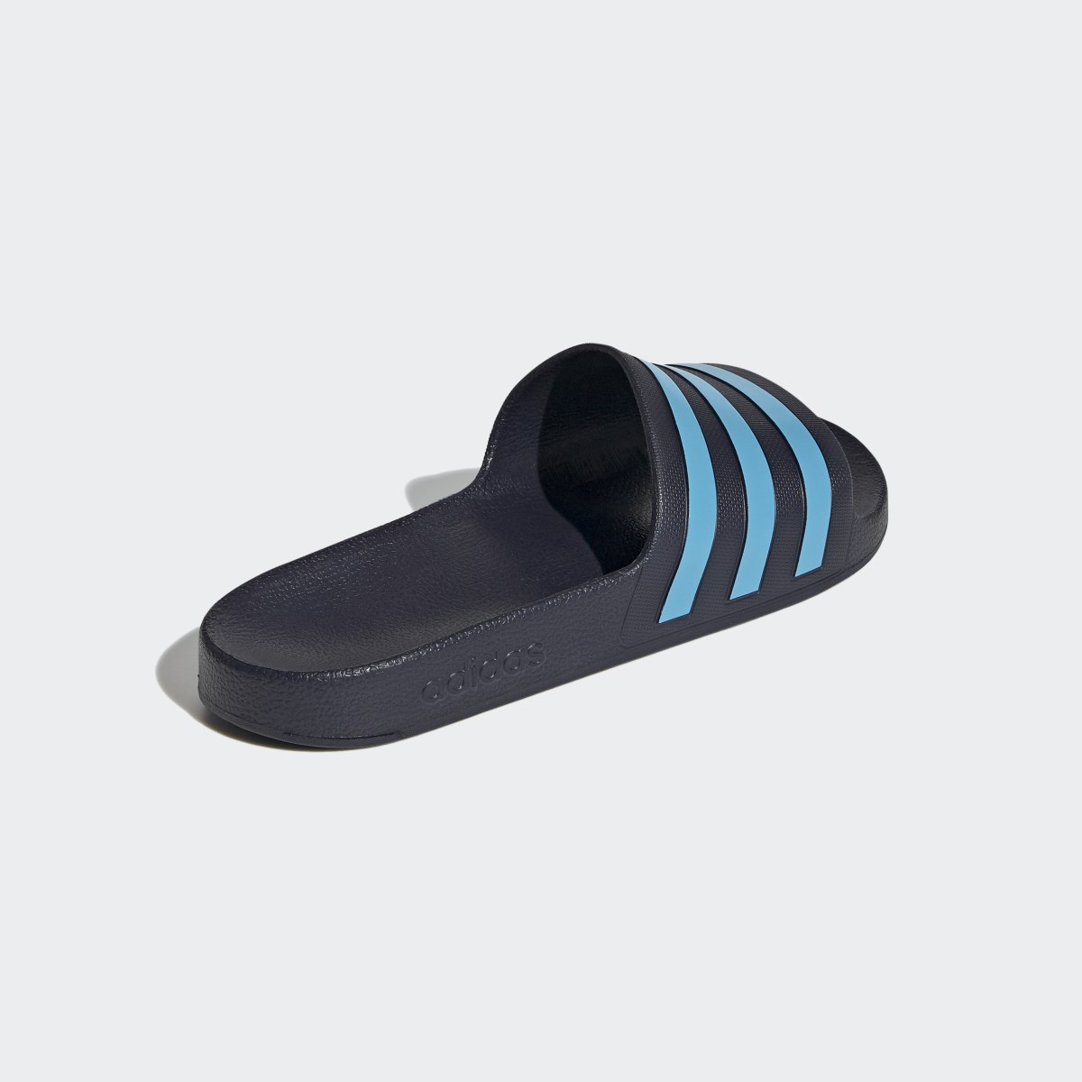 Adidas Chancla Adilette Aqua. 6